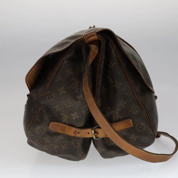 LOUIS VUITTON Monogram Saumur 35 Shoulder Bag M42254 LV Auth 108141 - Picture 3 of 16